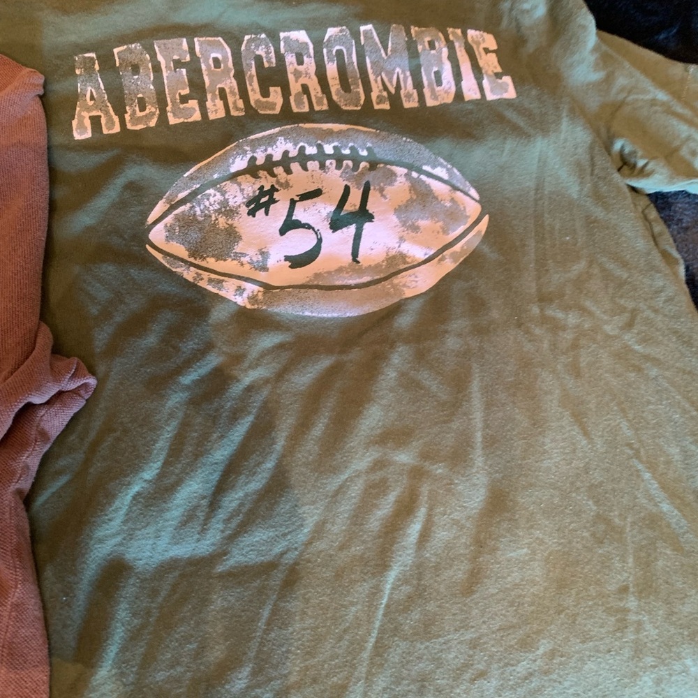 3 Abercrombie tees XL